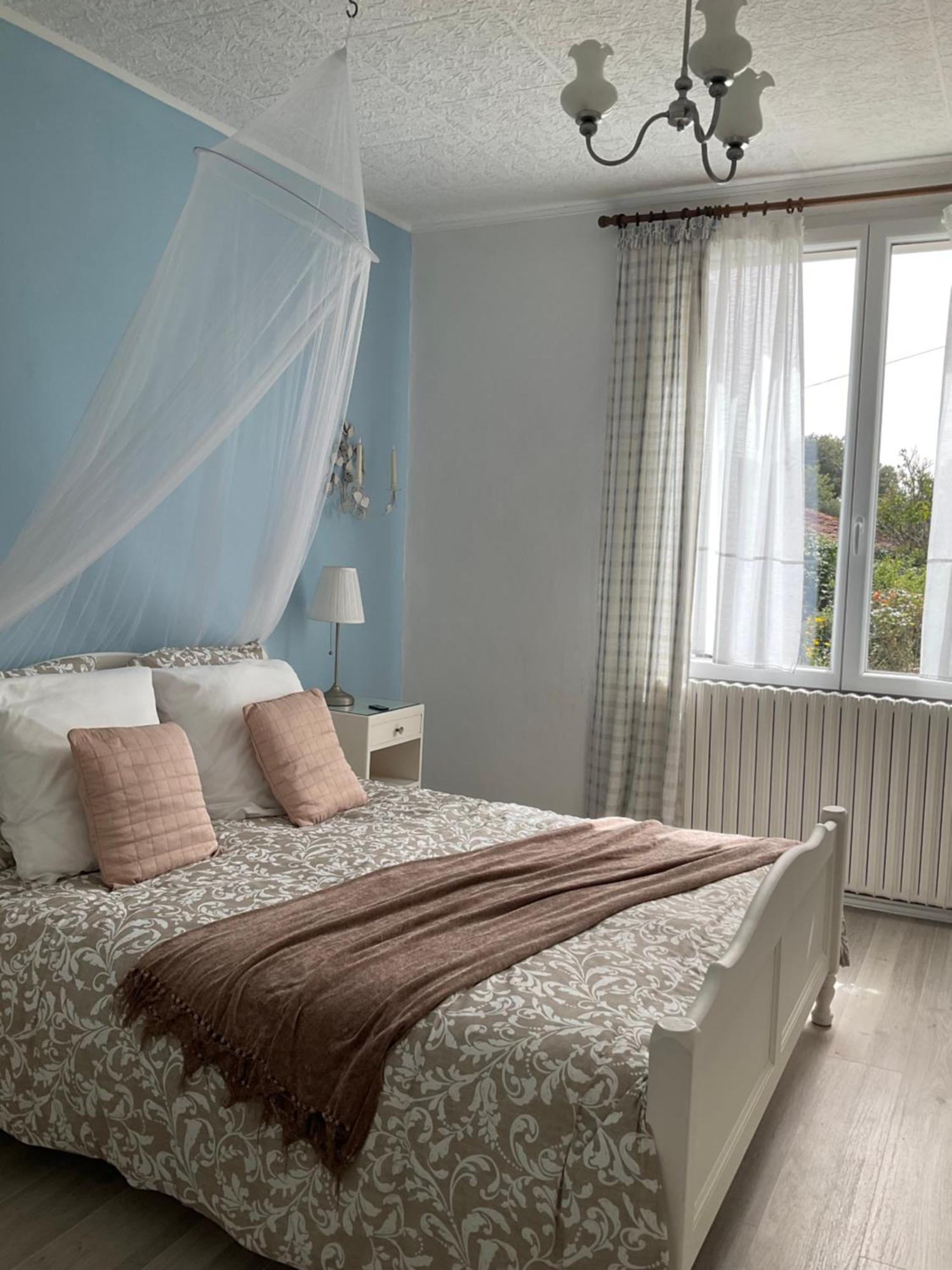 La Brionniere Bed & Breakfast Saint-Pierre-du-Chemin Exterior photo